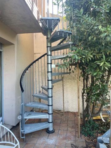Studio A 15 Mn De Toulouse A Castelginest Экстерьер фото